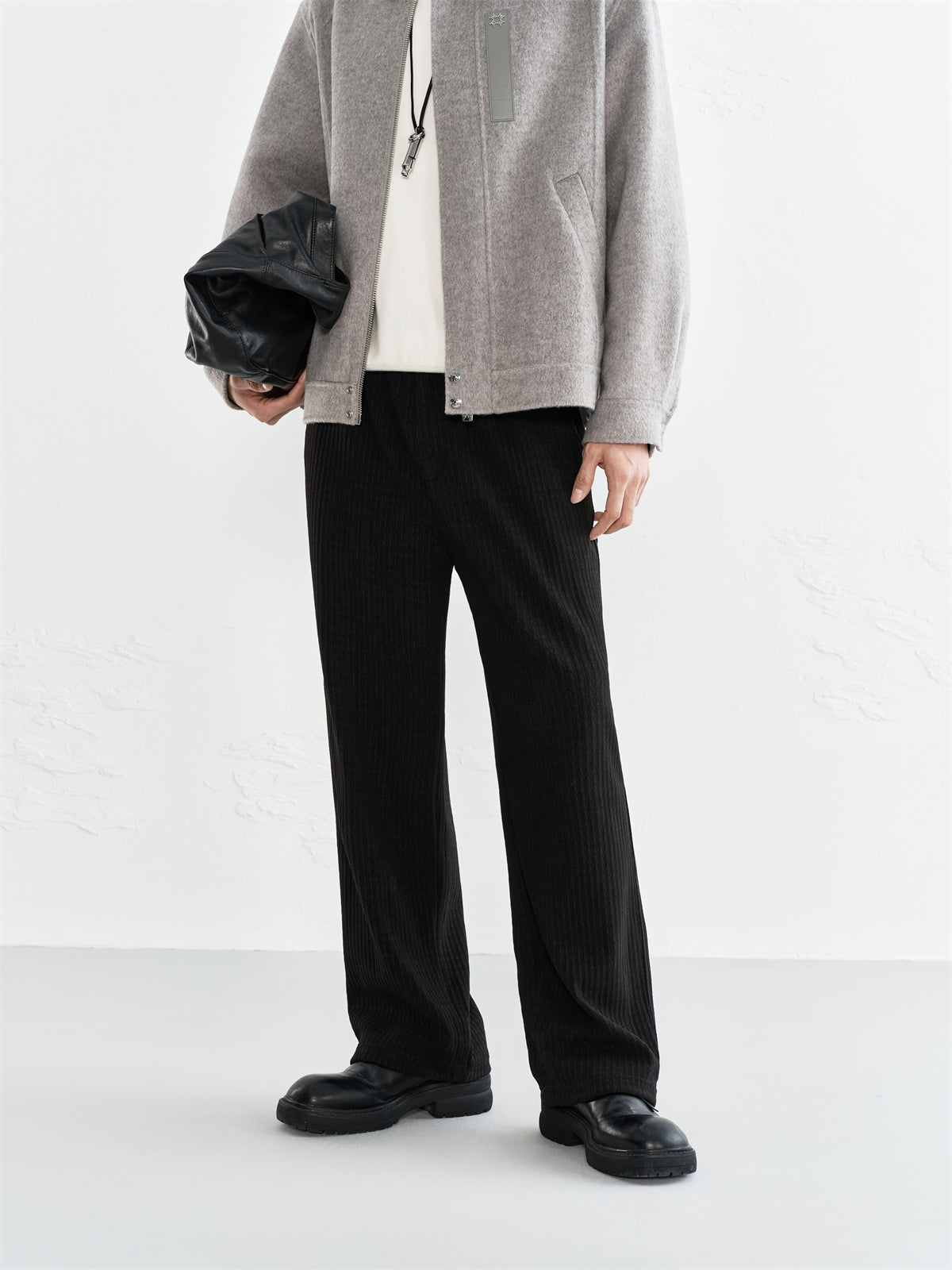 Men's Textured Jacquard Straight-Leg Sweatpants