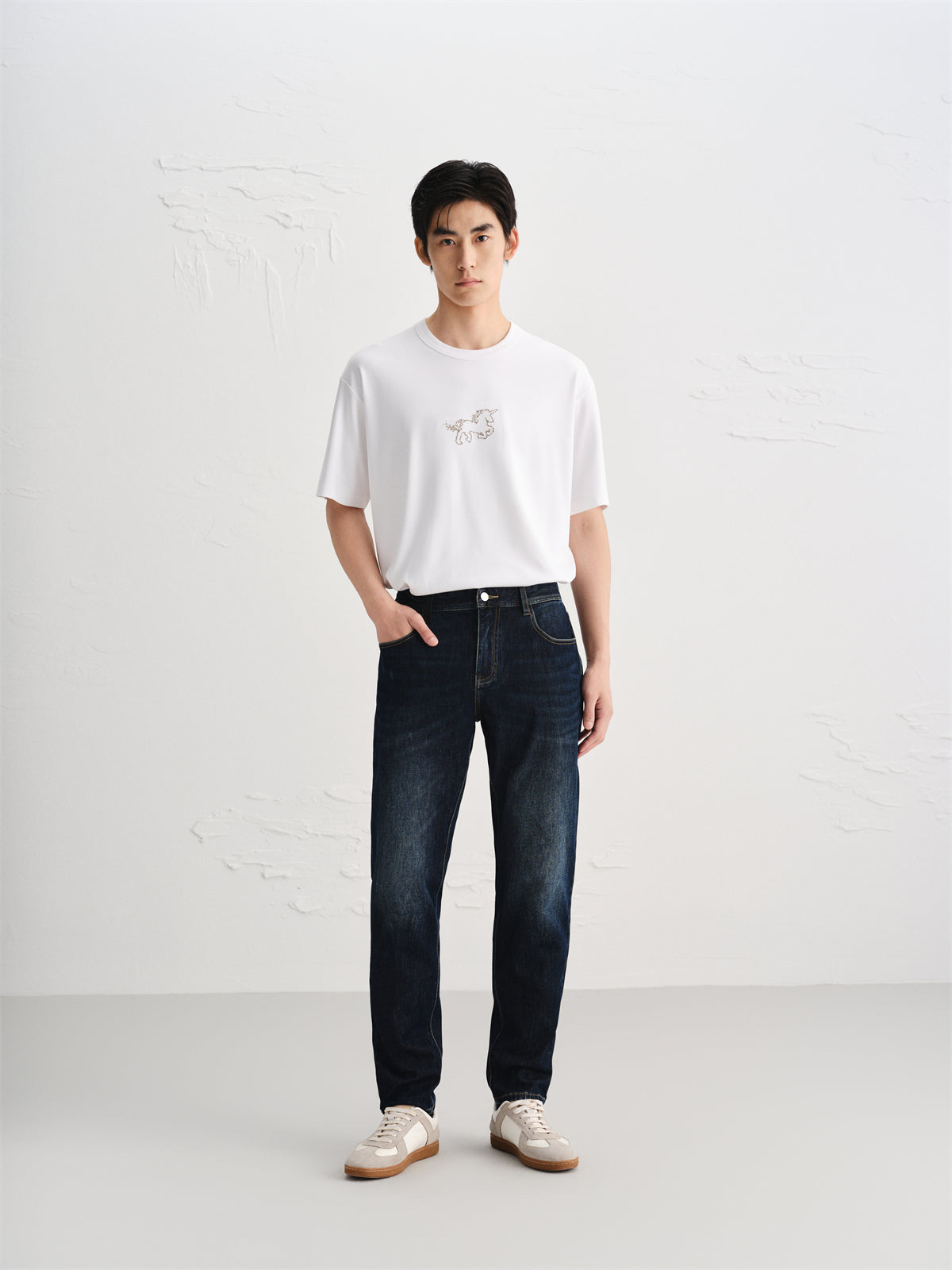 Men's Vintage Slim-Fit Jeans