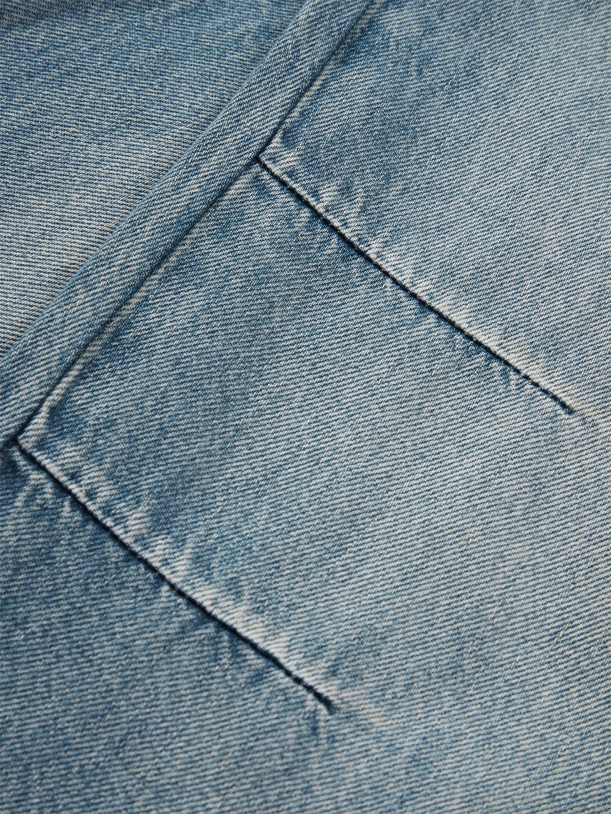Men's Pleated Straight-Leg Wide Jeans