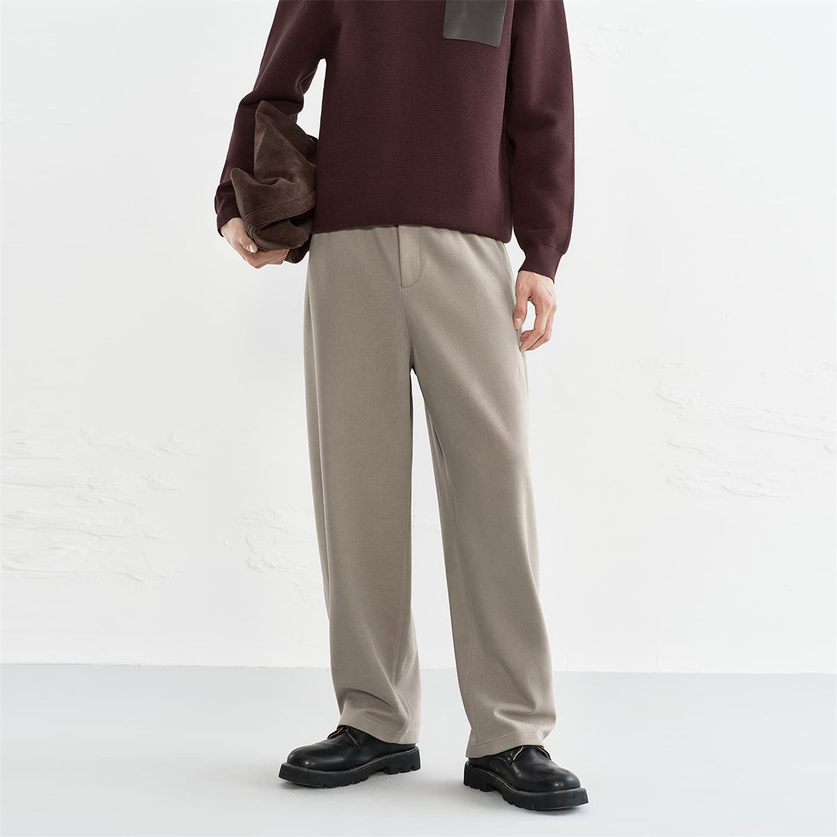 Men's Khaki Basic Tapered Pants