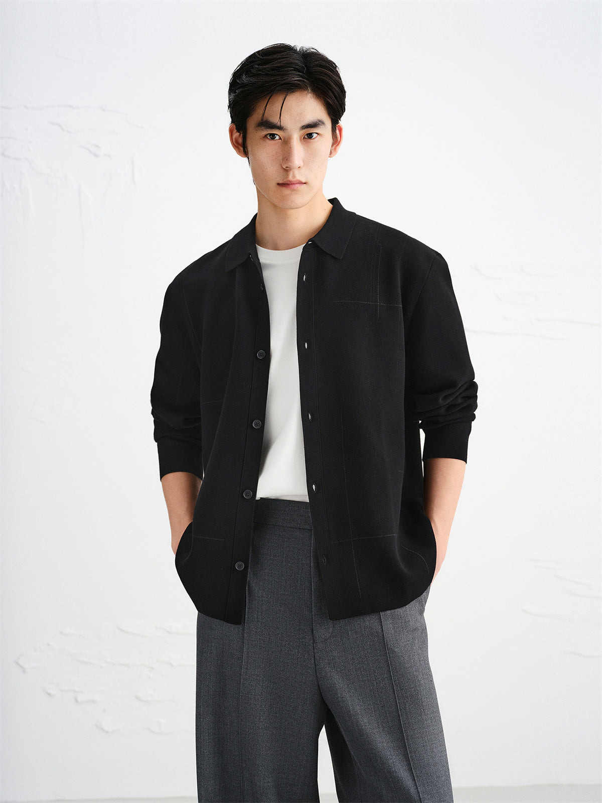 Men's Embroidered Collar Knit Cardigan
