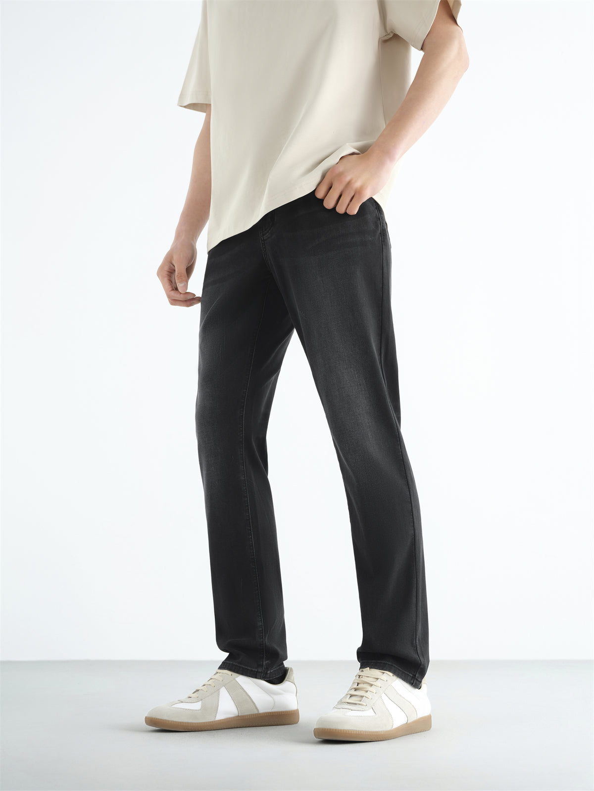 Men's Washed Slim Fit Vintage Jeans