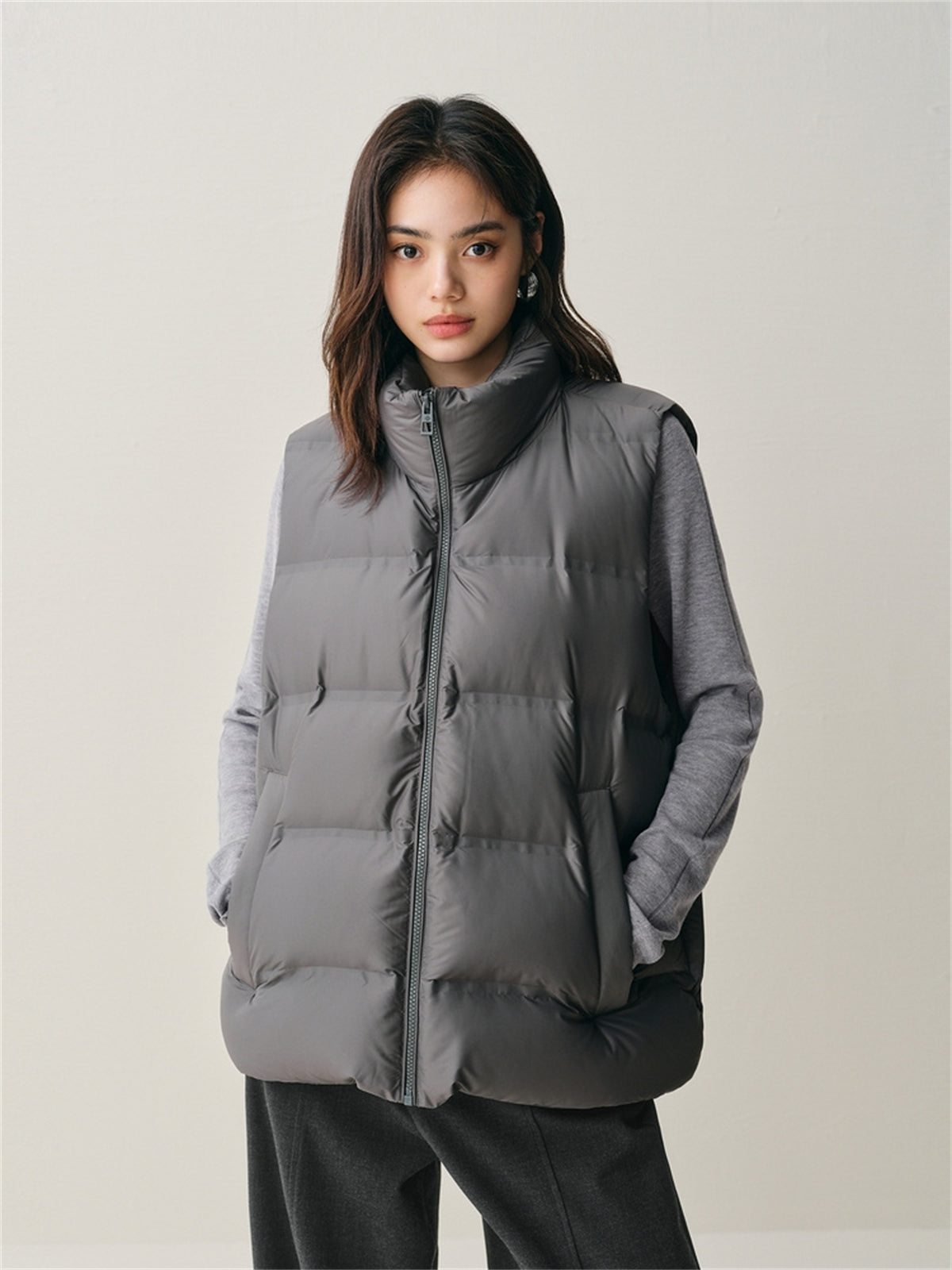 Women's Bonded Stand-Collar Down Vest