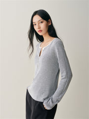 Women's Contrast-Trim Henley Knit Top