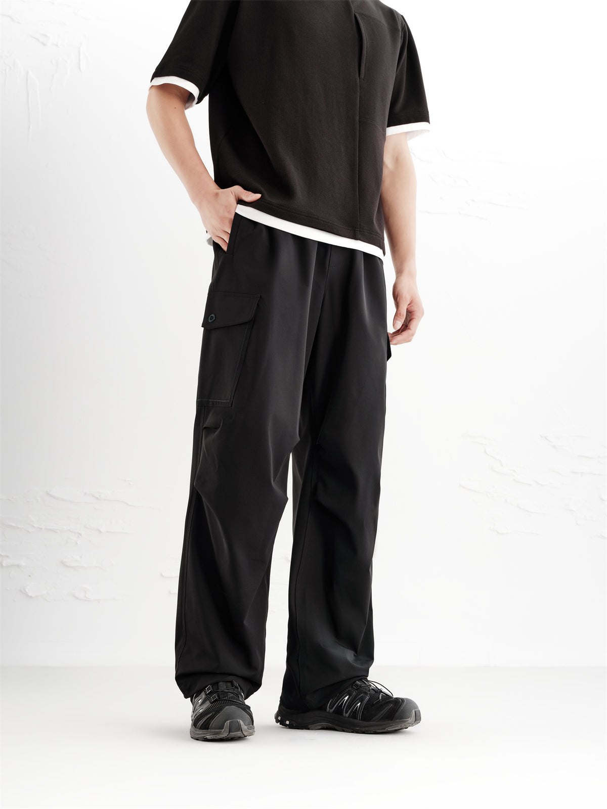 Men's Utility-Inspired Wide-Leg Trousers