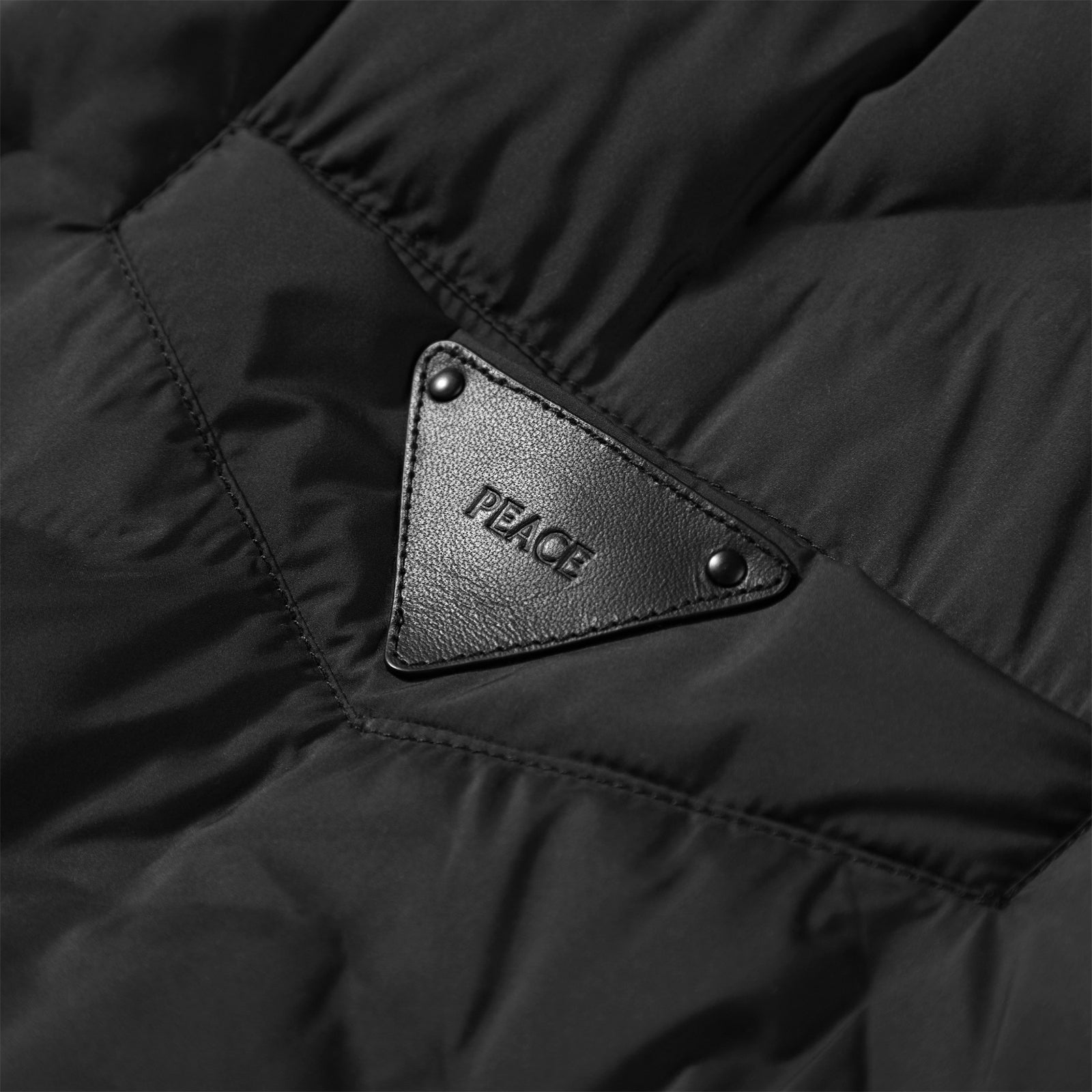 Men's Embossed Label Puffer Jacket