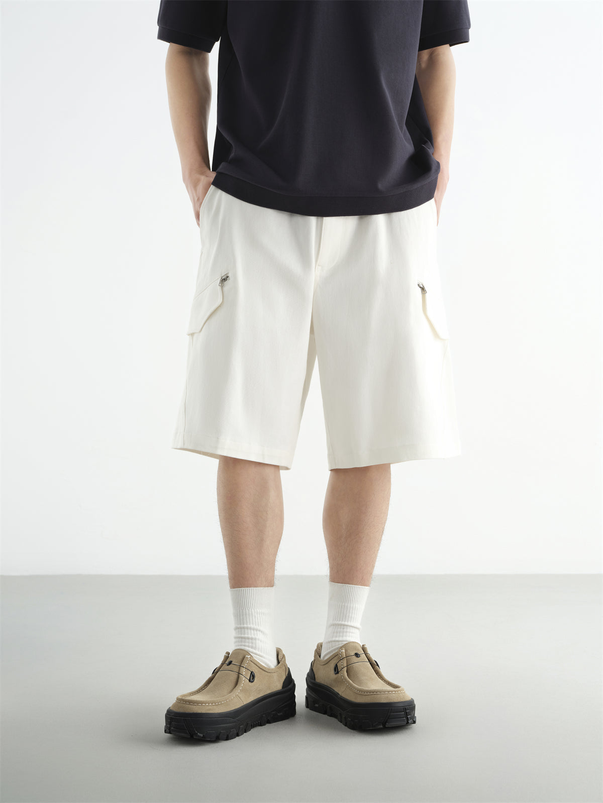 Men's Beige Utility Embroidered Cargo Shorts