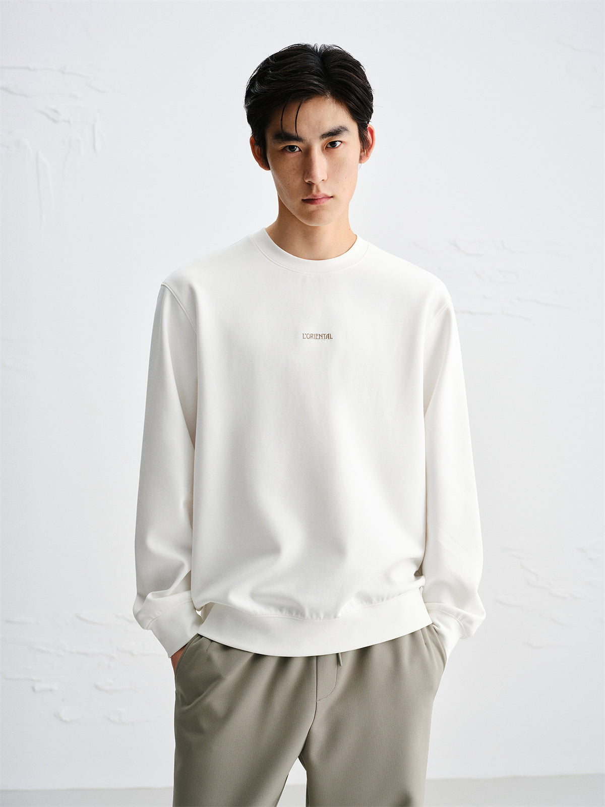 Men's Printed and Embroidered Stretch Sweatshirt