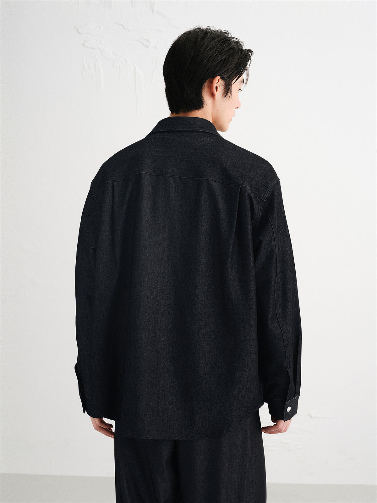 Men's Relaxed-Fit Mercerized Denim Shirt