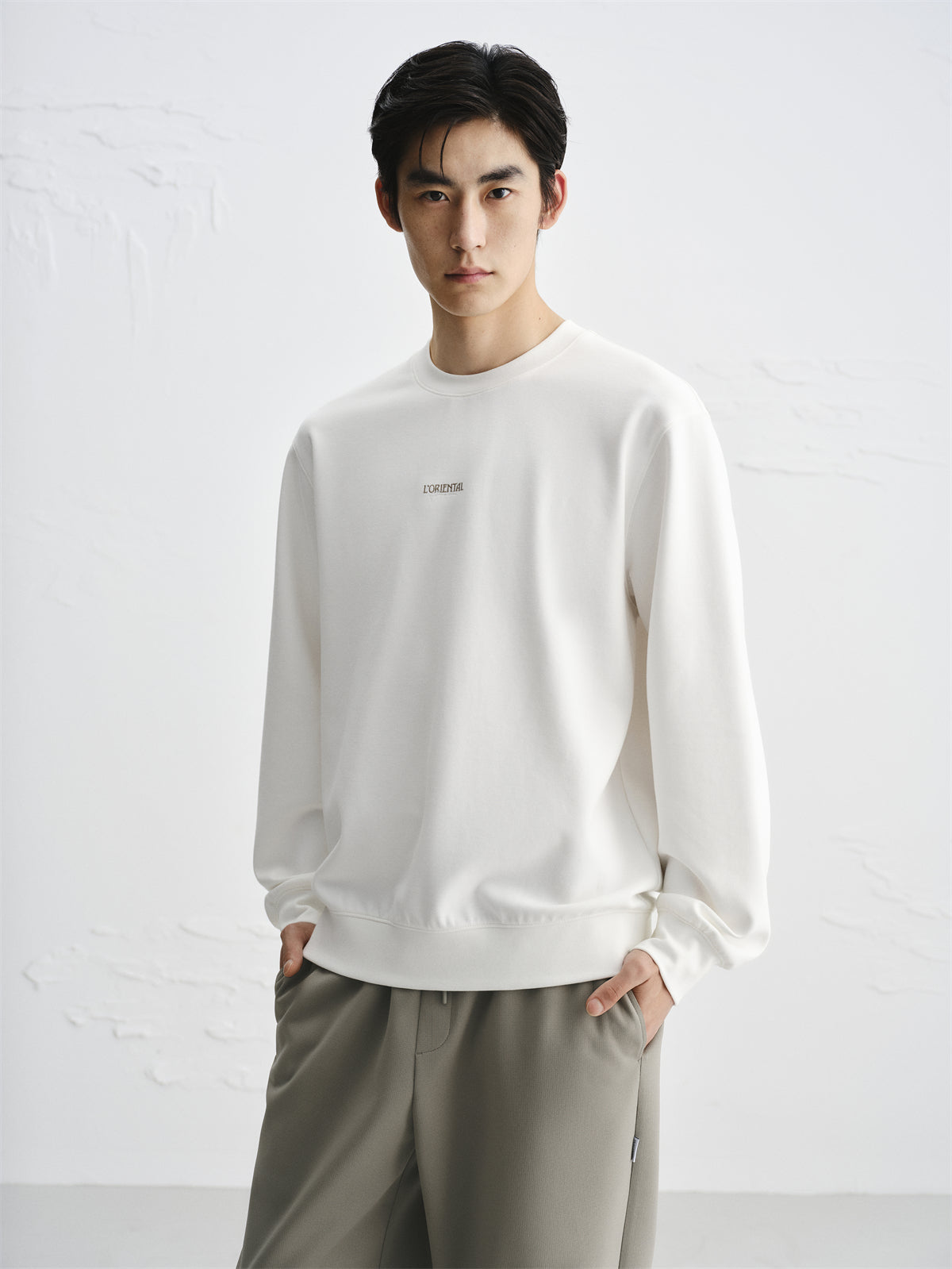 Men's Printed and Embroidered Stretch Sweatshirt