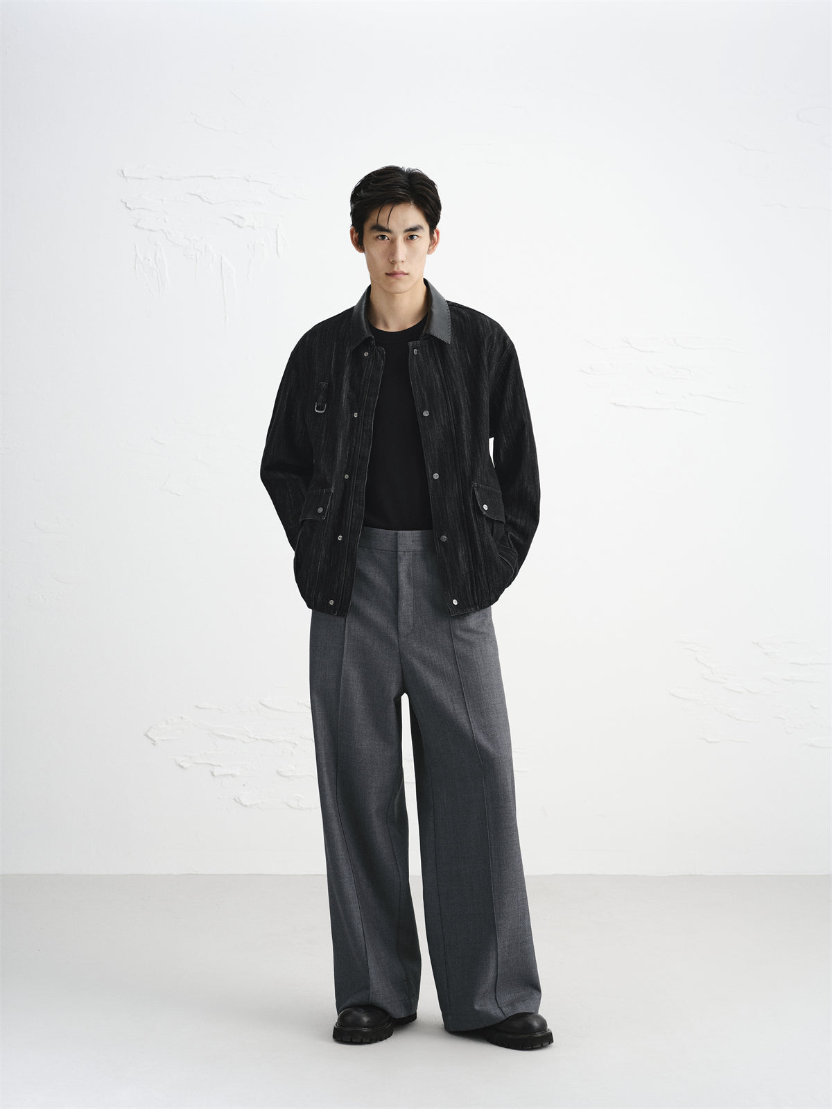 Men's Barn-Inspired Denim Jacket with PU Collar