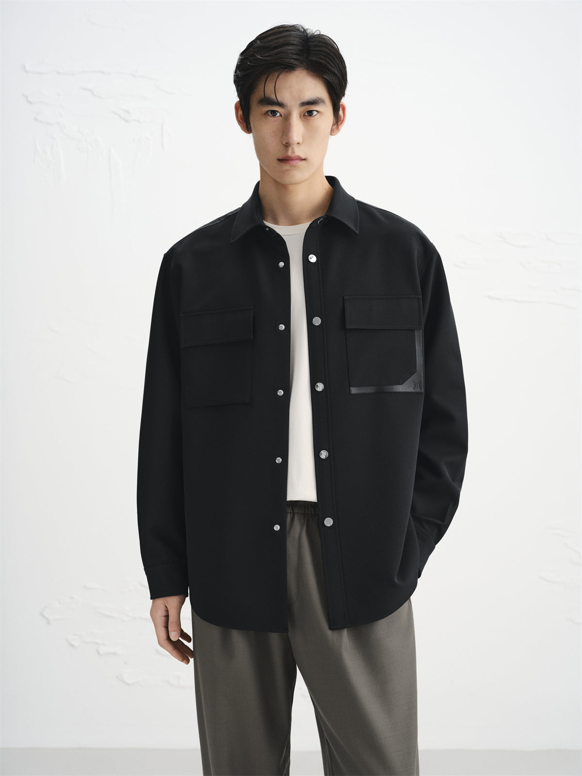 Men's Utility Long-Sleeve Shirt with Patch Pockets