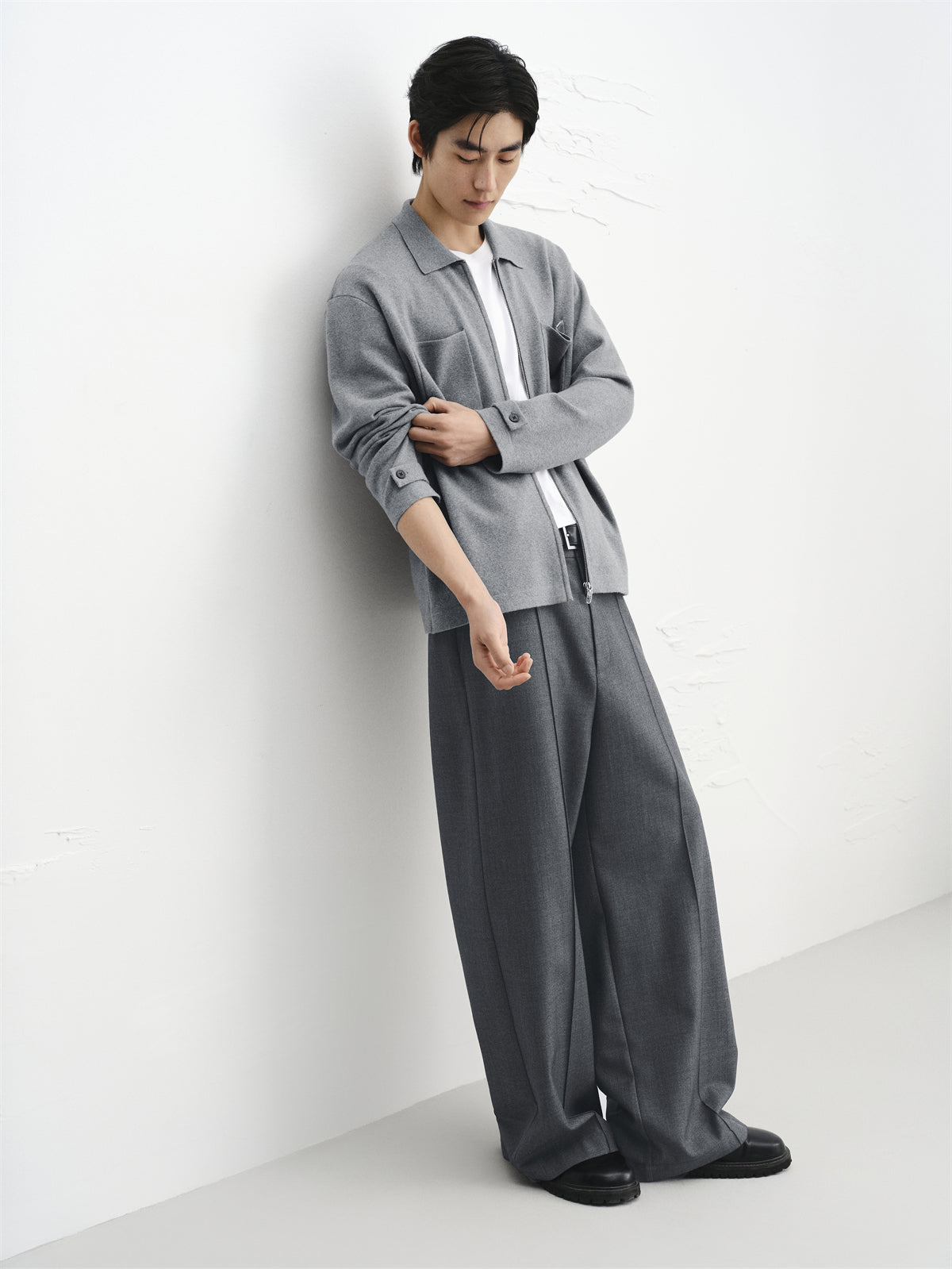 Men's Solid Oversized Knit Cardigan