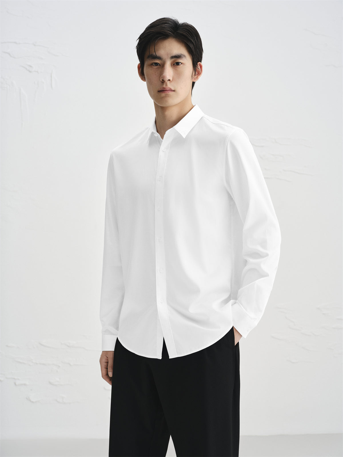Men's Slim-Fit White Long-Sleeve Shirt