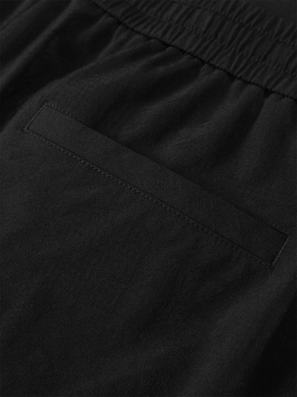 Men's Solid Straight-Leg Shorts
