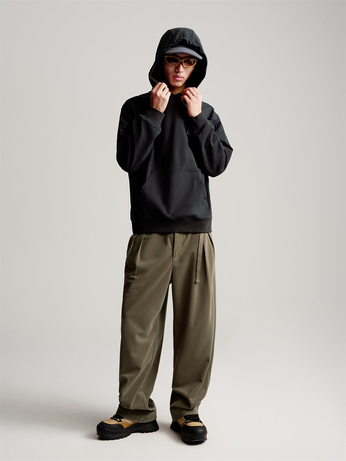 Men's Corduroy Textured Straight-Leg Casual Pants