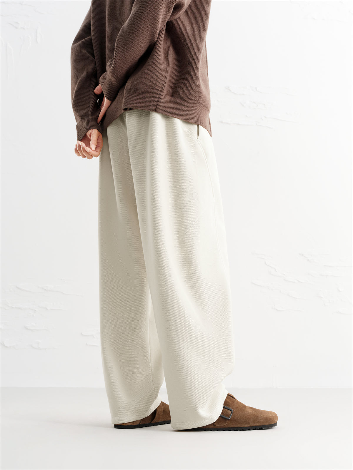 Men's Beige Textured Wide-Leg Sweatpants