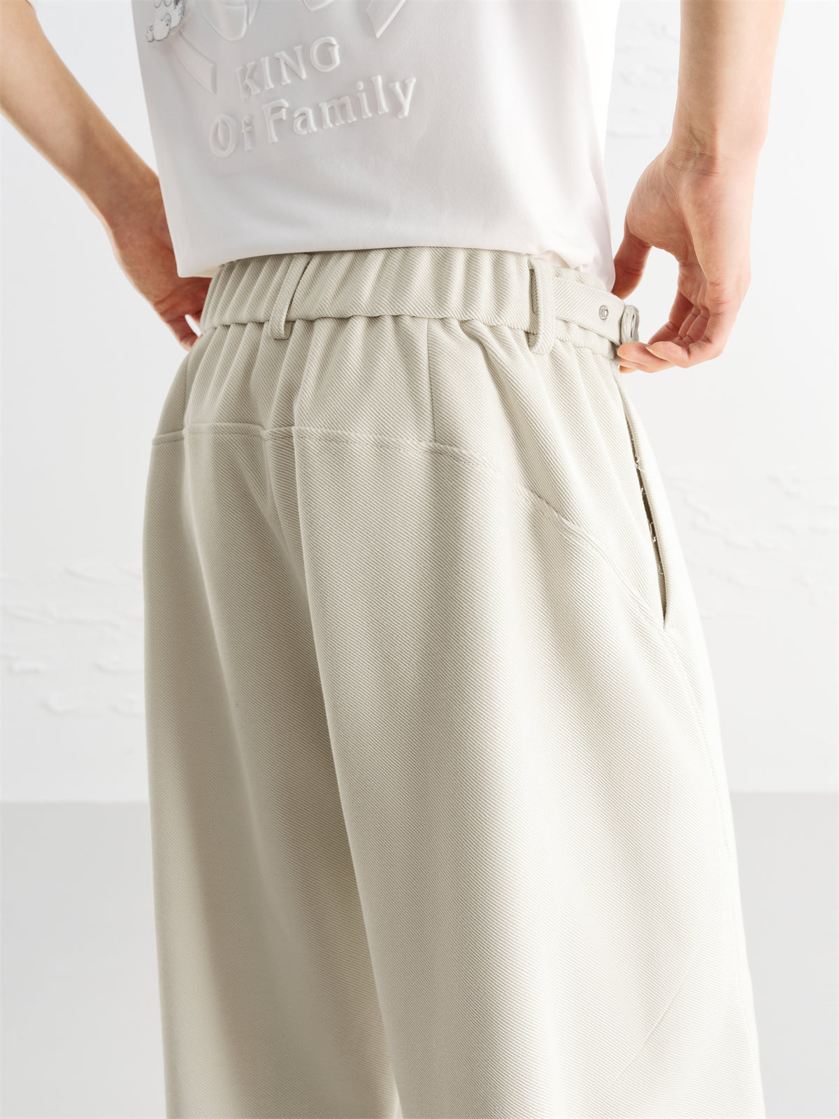 Men's Beige Textured Wide-Leg Sweatpants