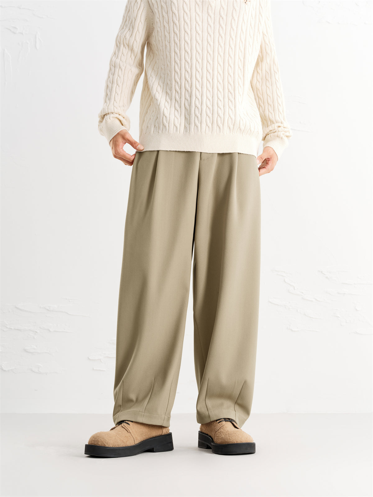 Men's Striped Textured Wide-Leg Trousers