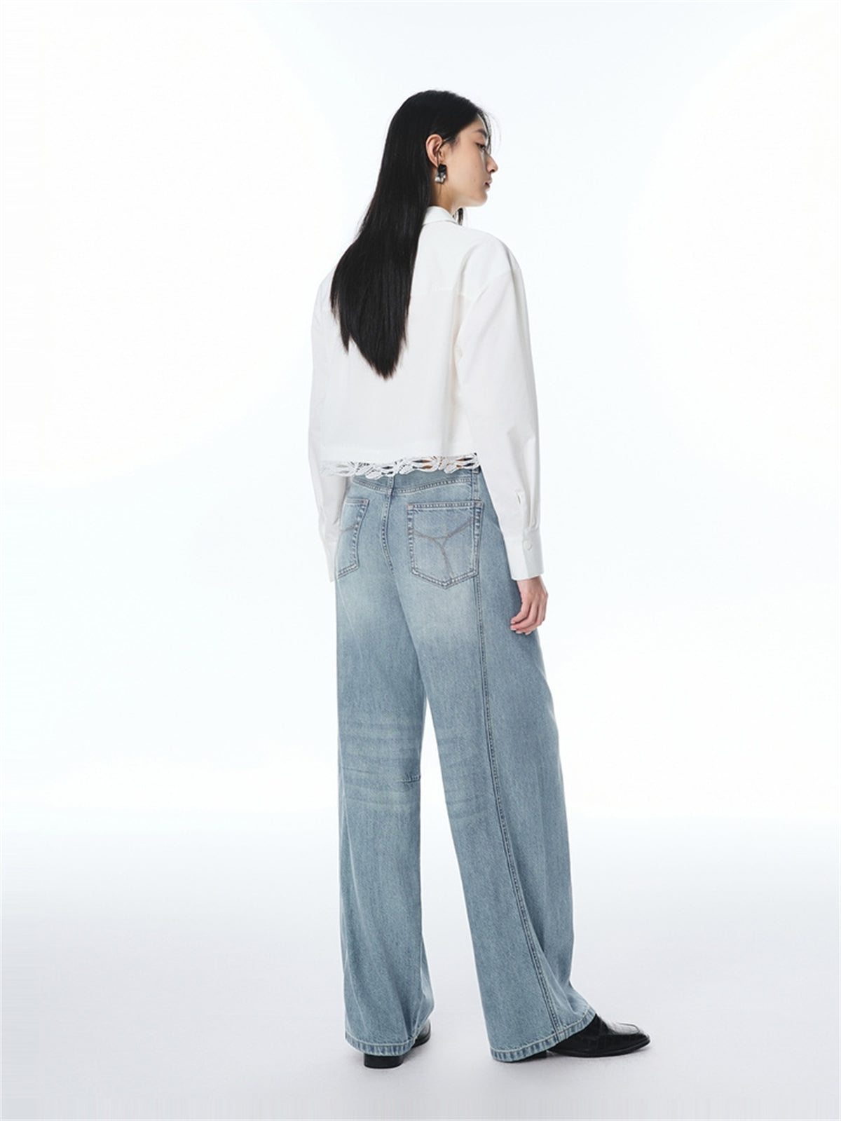 Women's High-Waisted Curved-Leg Wide-Leg Jeans