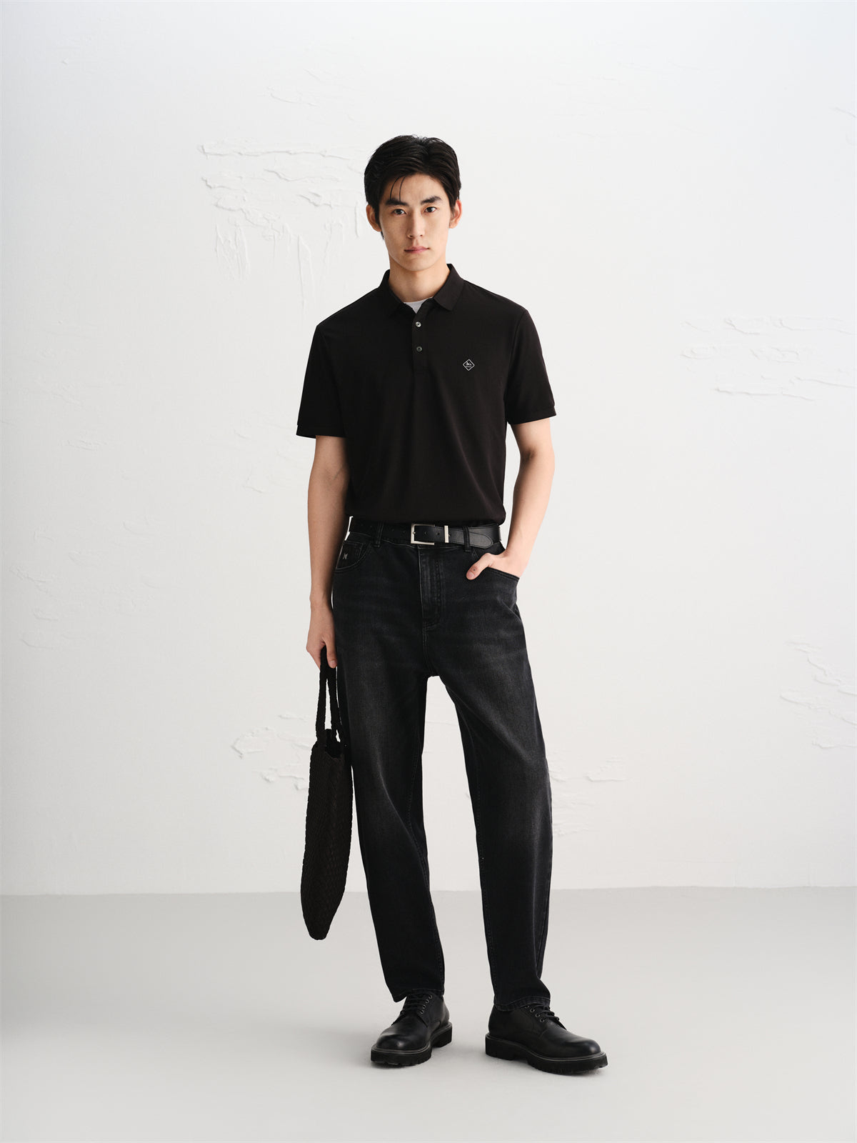 Men's Gradient-Washed Tapered Jeans