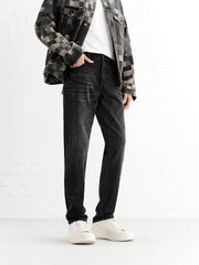 Men's Washed Slim-Fit Jeans