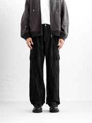 Men's Textured Straight-Leg Cargo Jeans