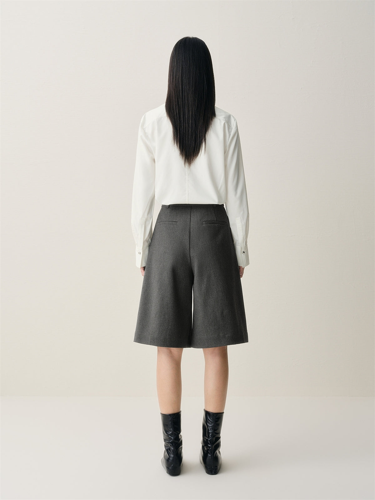 Women's Gray Wide-Leg Tailored Shorts
