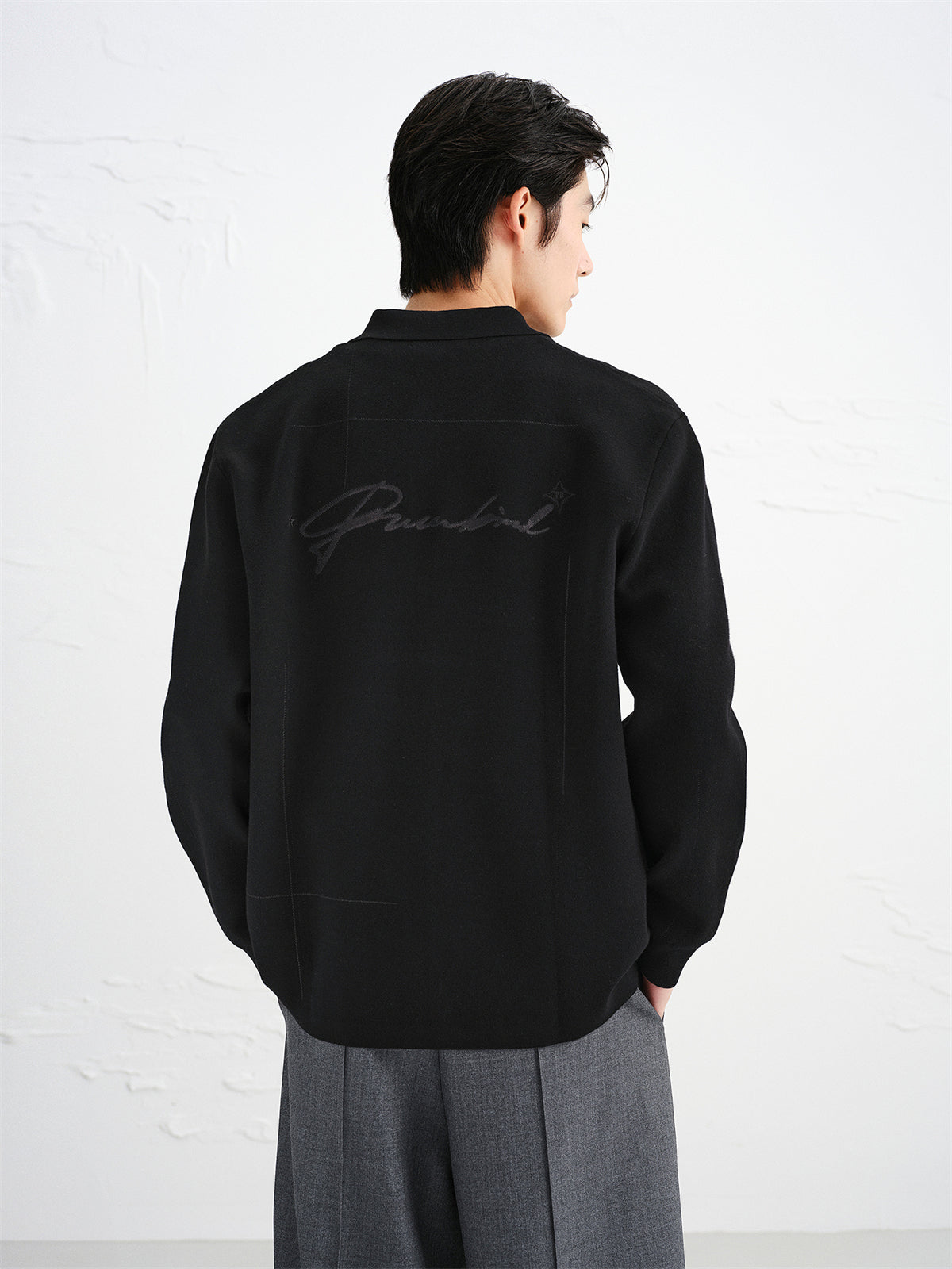 Men's Embroidered Collar Knit Cardigan