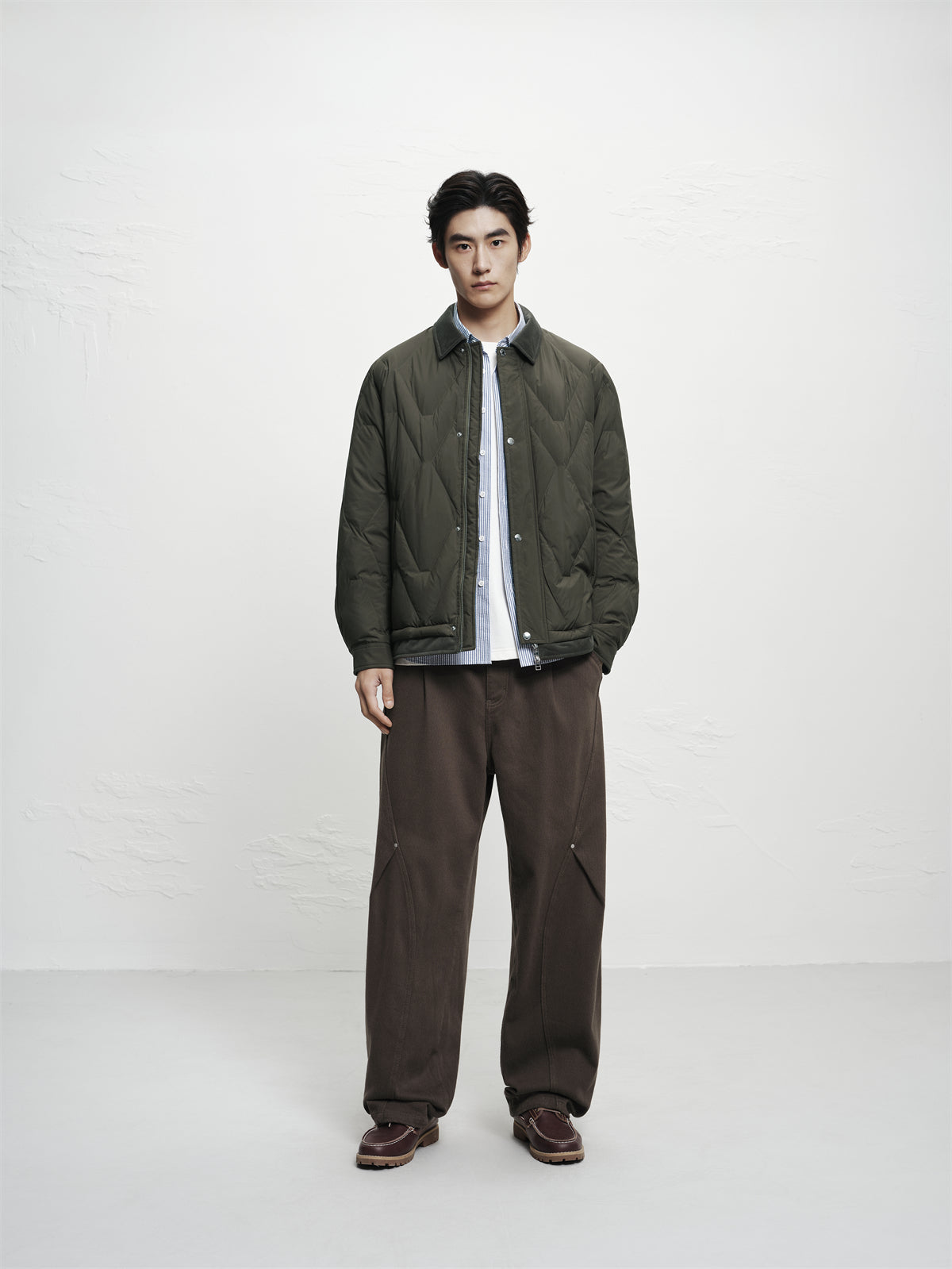 Men's Down Jacket with Corduroy Collar