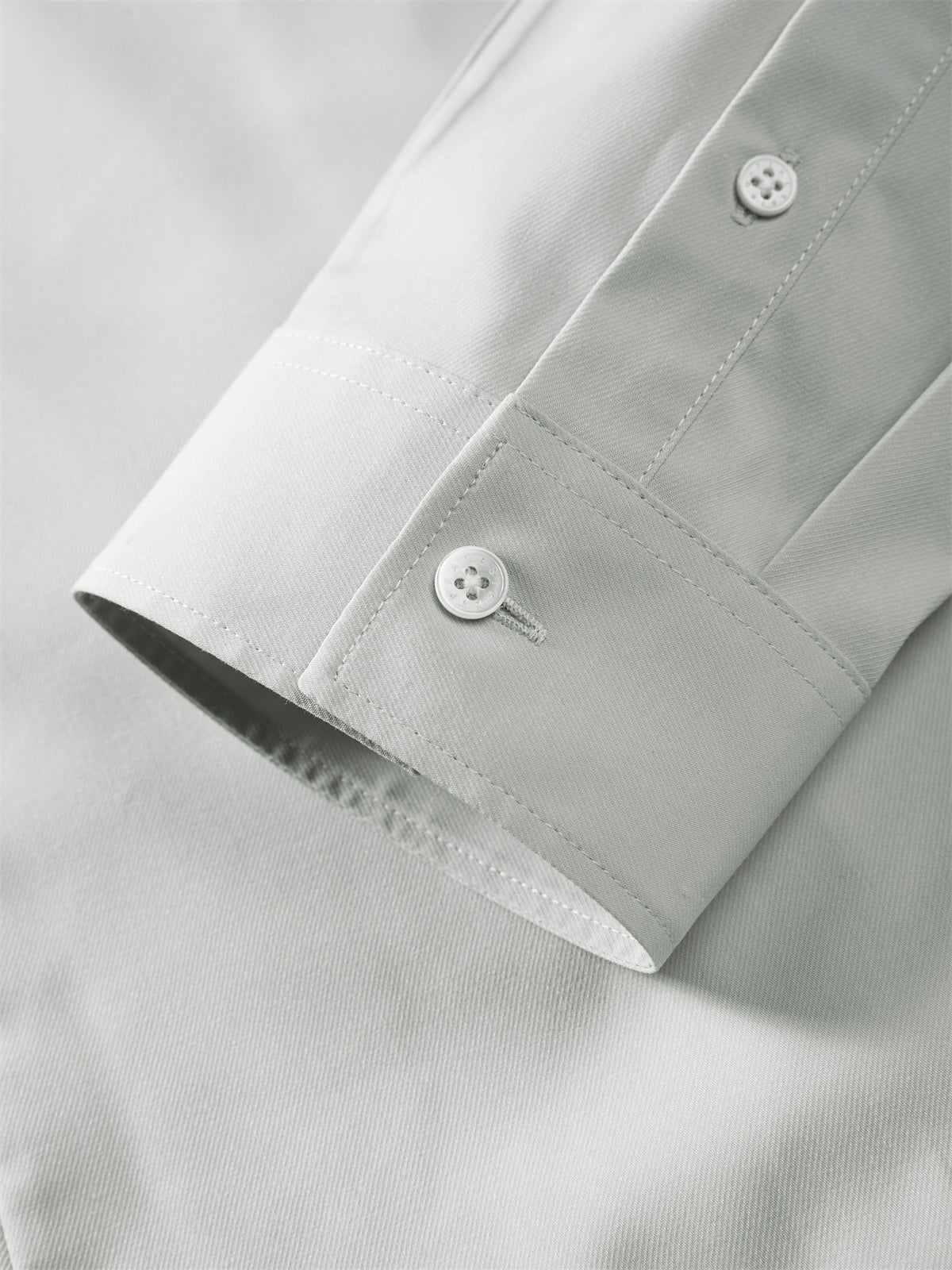 Men's Gray Embroidered Long-Sleeve Shirt