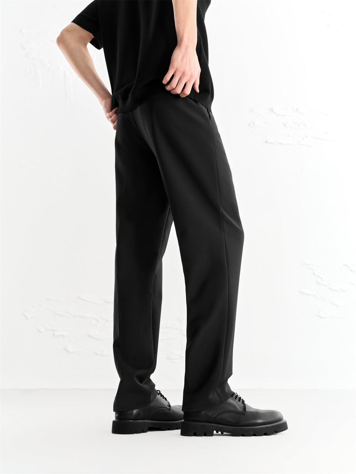 Men's Black Straight-Leg Dress Pants