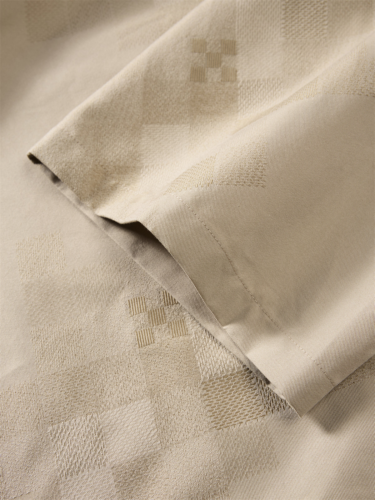 Men's Geometric Jacquard Short-Sleeve Shirt