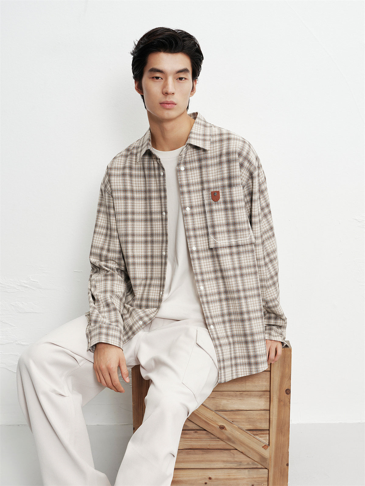 Men's Relaxed Plaid Long-Sleeve Shirt