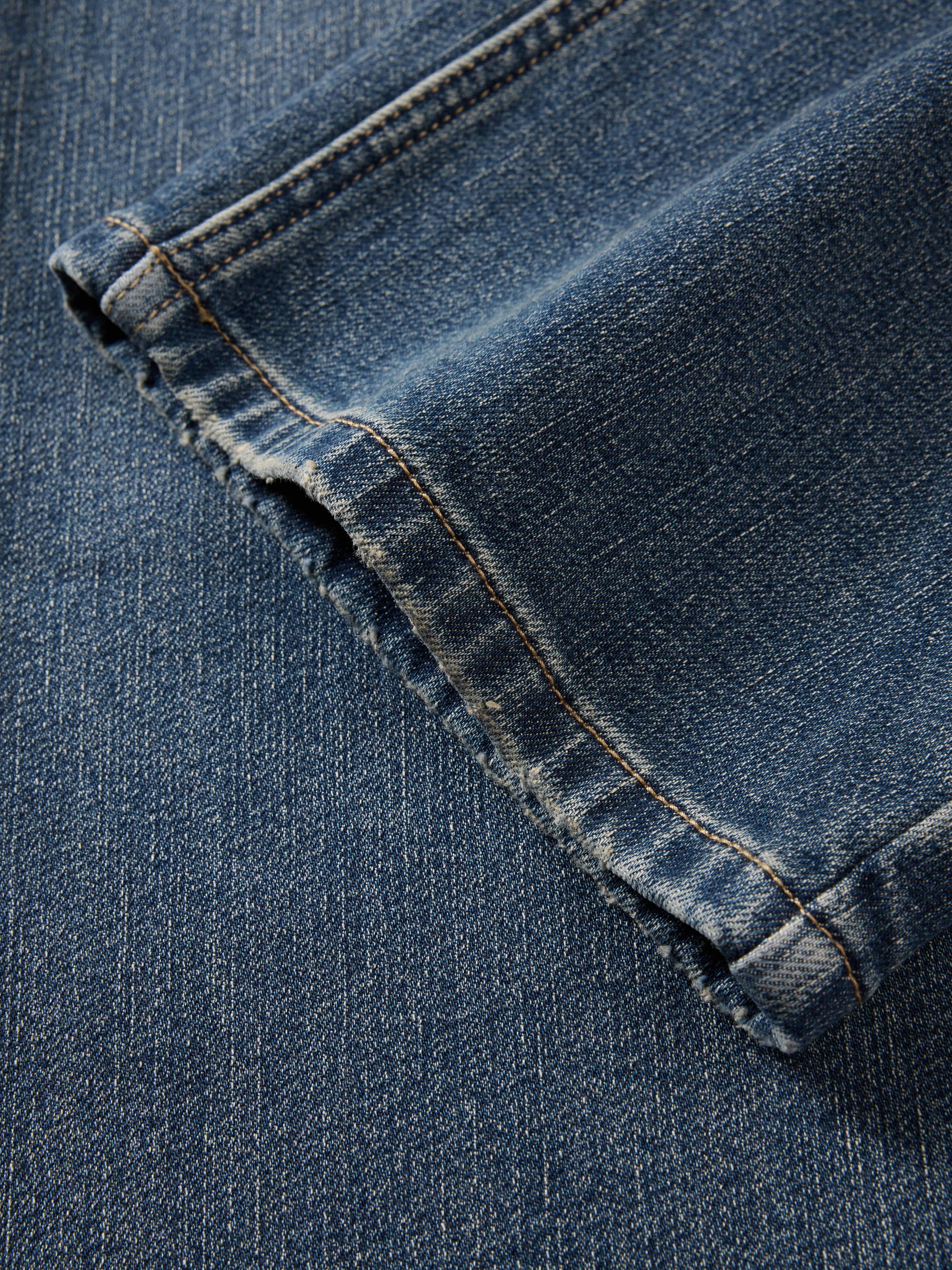 Men's Elastic-Waist Straight Jeans