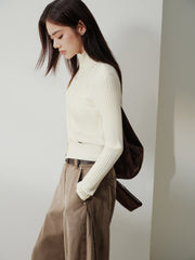 Women's Minimalist Cropped Cable-Knit Cardigan