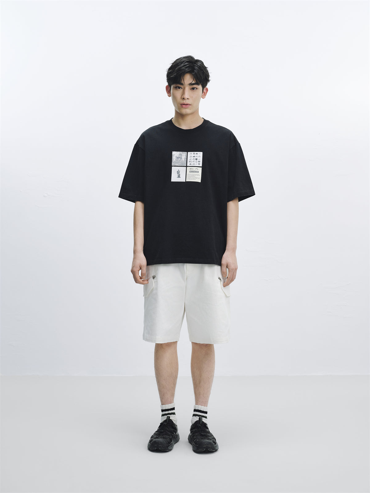 Men's Washed Distressed T-Shirt with Patchwork