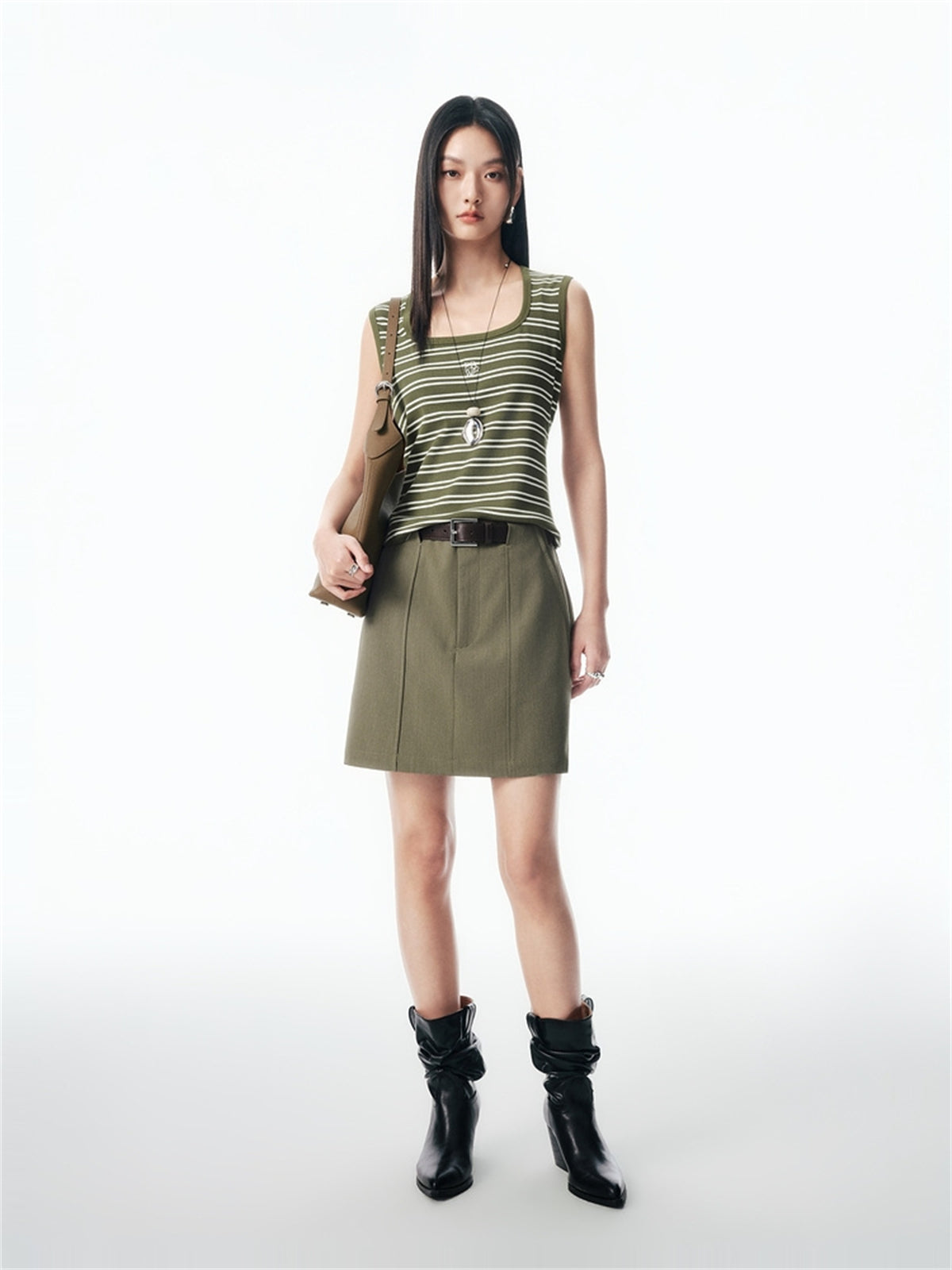 Women's Horseshoe Neck Striped Contrast Vest