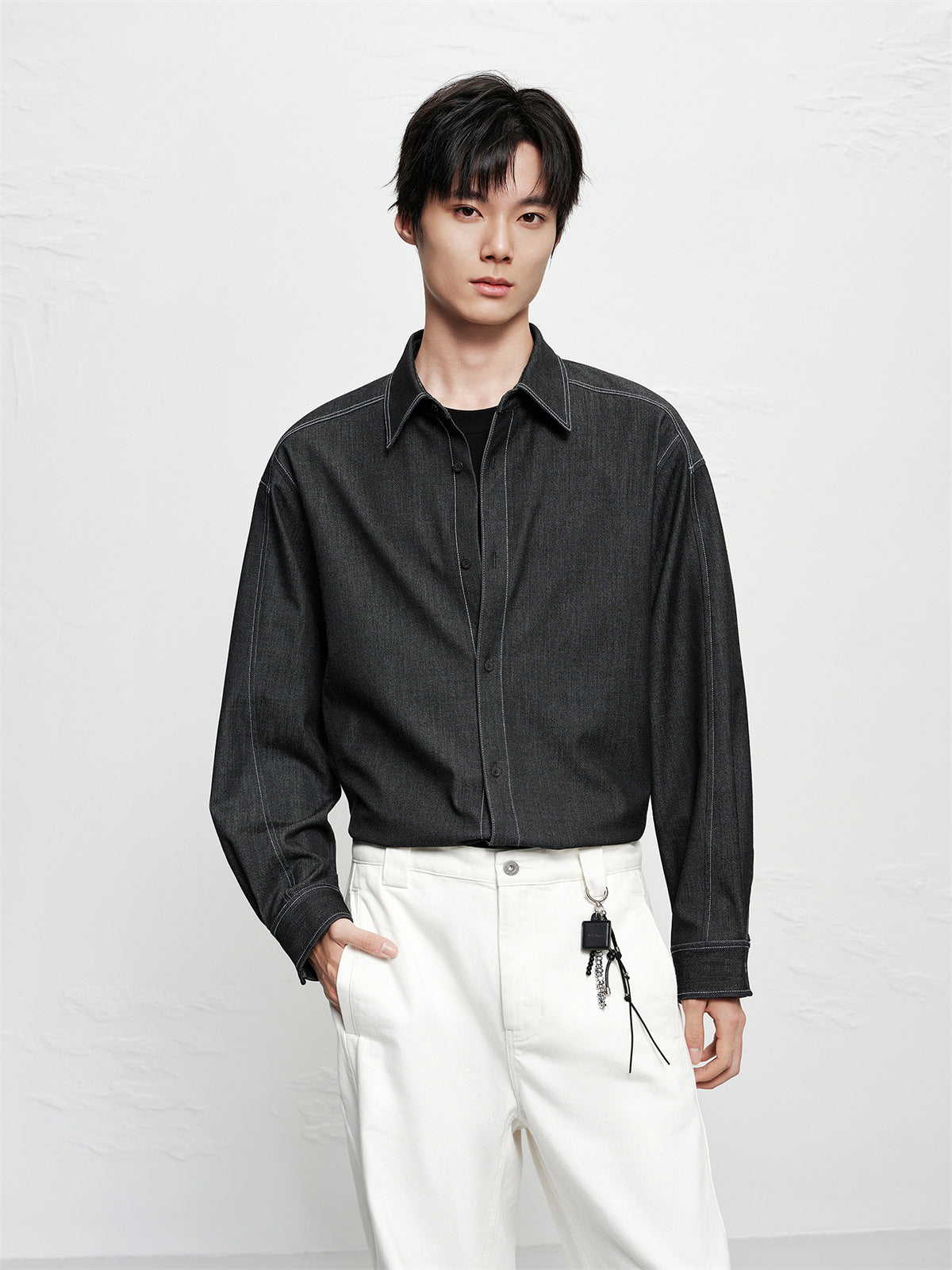 Men's Relaxed Contrast-Stitch Shirt