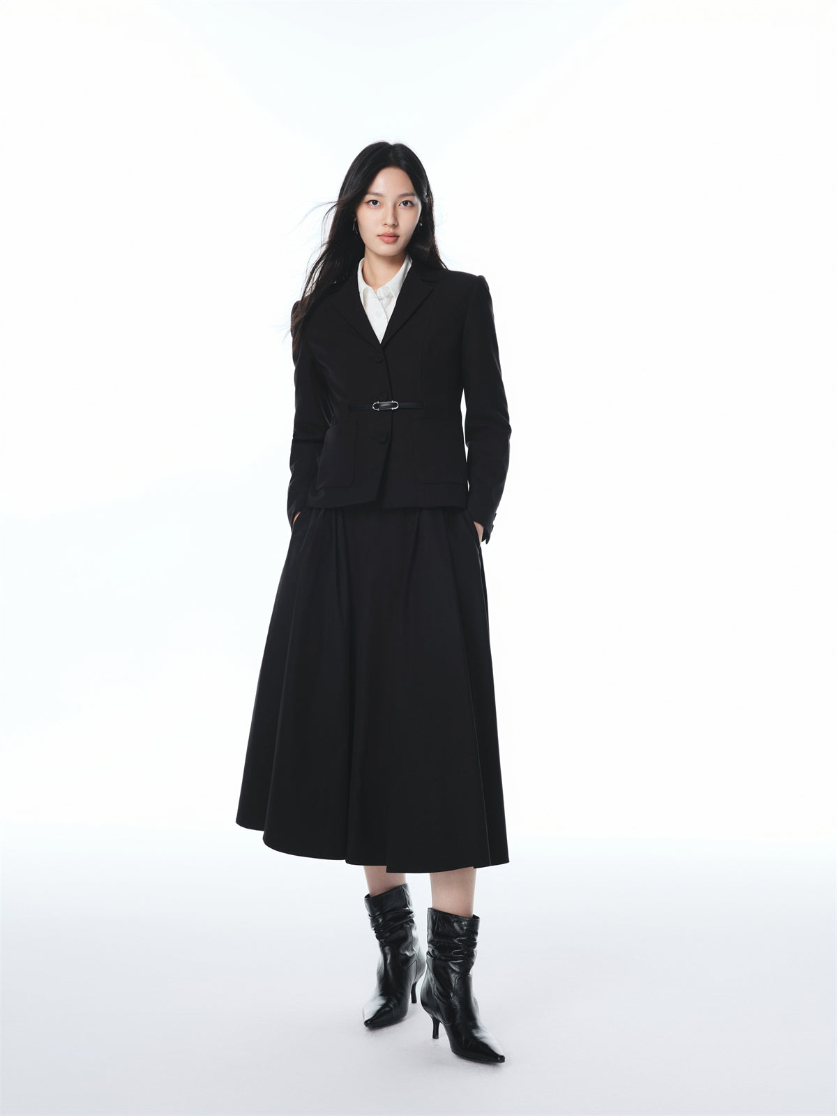 Women's Commuter Blazer with Detachable Belt