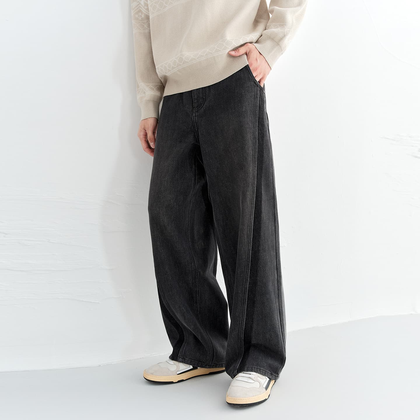 Men's Contrast-Panel Wide-Leg Jeans