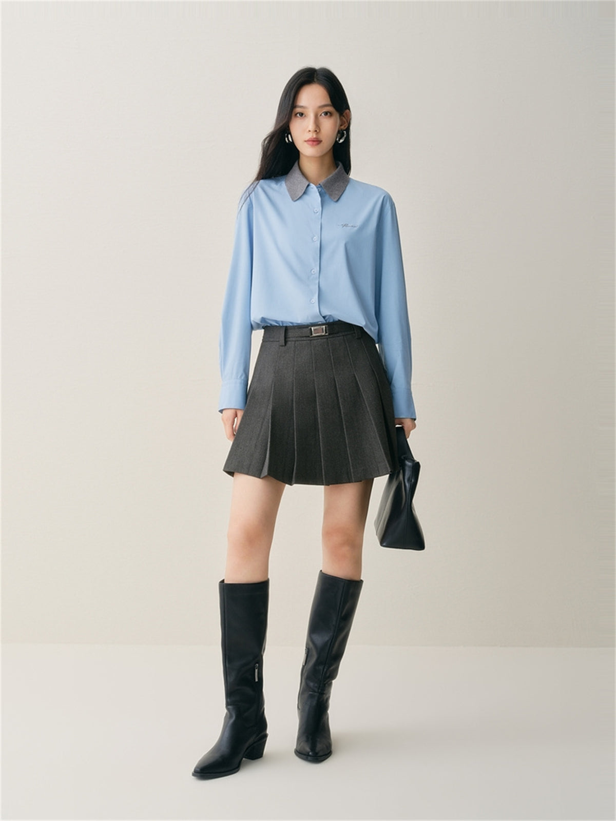 Women's Oversized Shirt with Contrast Collar