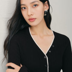 Women's Slim-Fit V-Neck Sweater