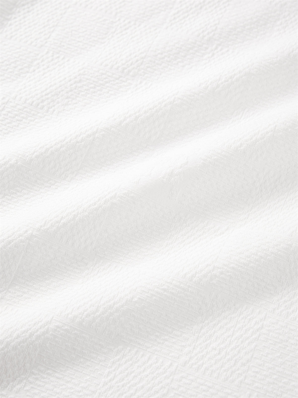 Men's Solid Allover Jacquard T-Shirt