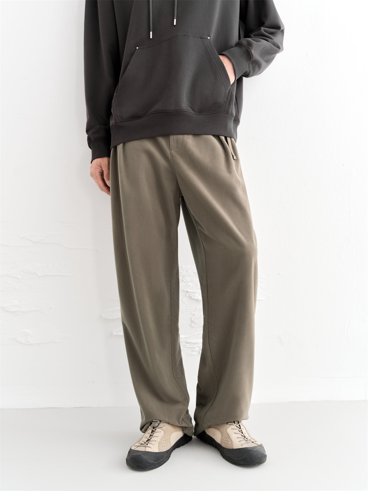Men's Corduroy Textured Straight-Leg Casual Pants