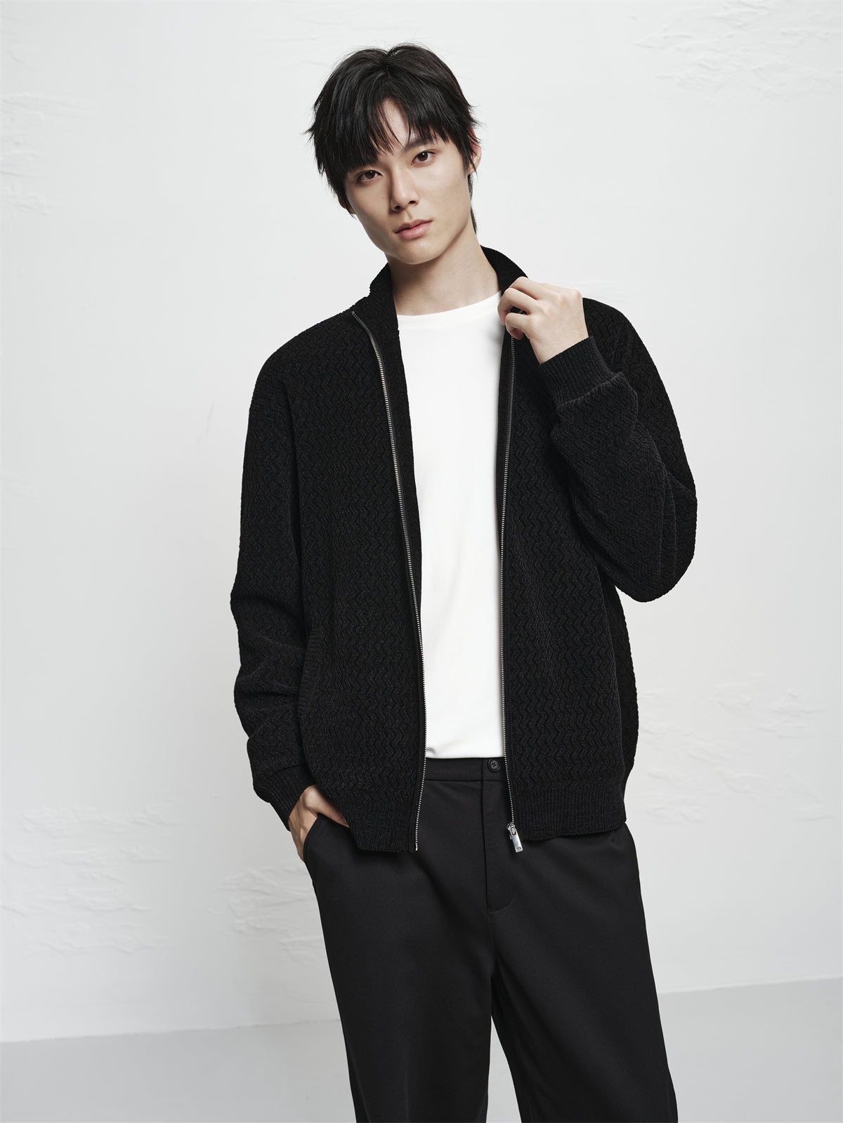 Men's Chenille Jacquard Zip-Up Cardigan