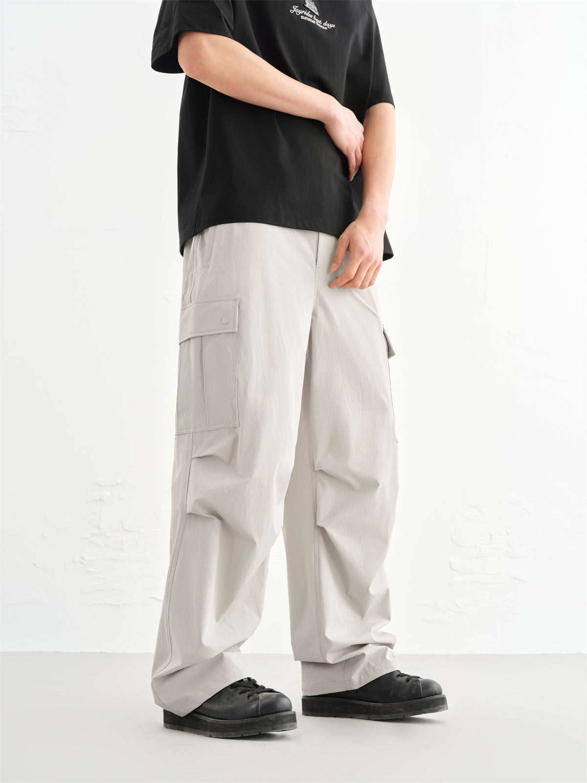 Men's Pleated Utility Parachute Pants