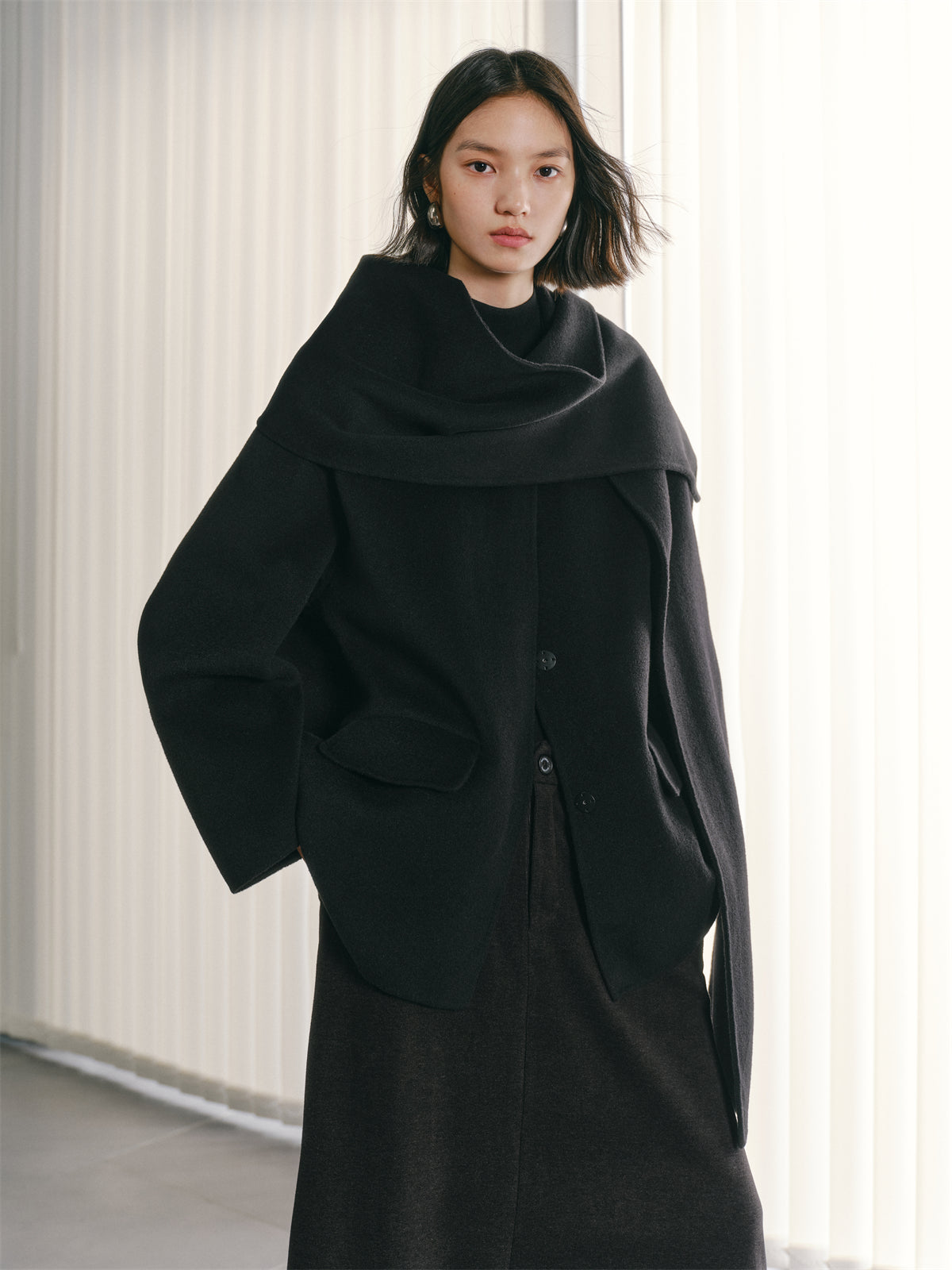 Women's Short Cashmere Coat with Scarf