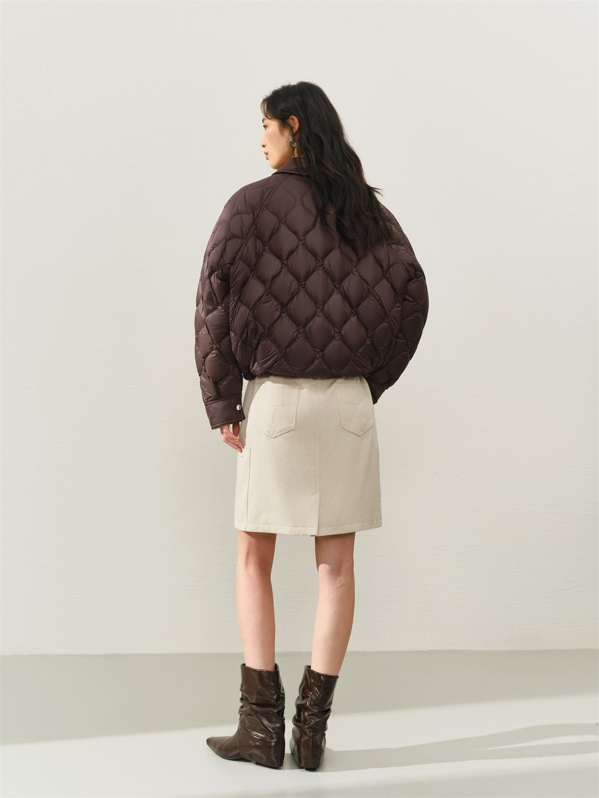 Women's Lightweight Puffer Jacket with Drawstring Hem