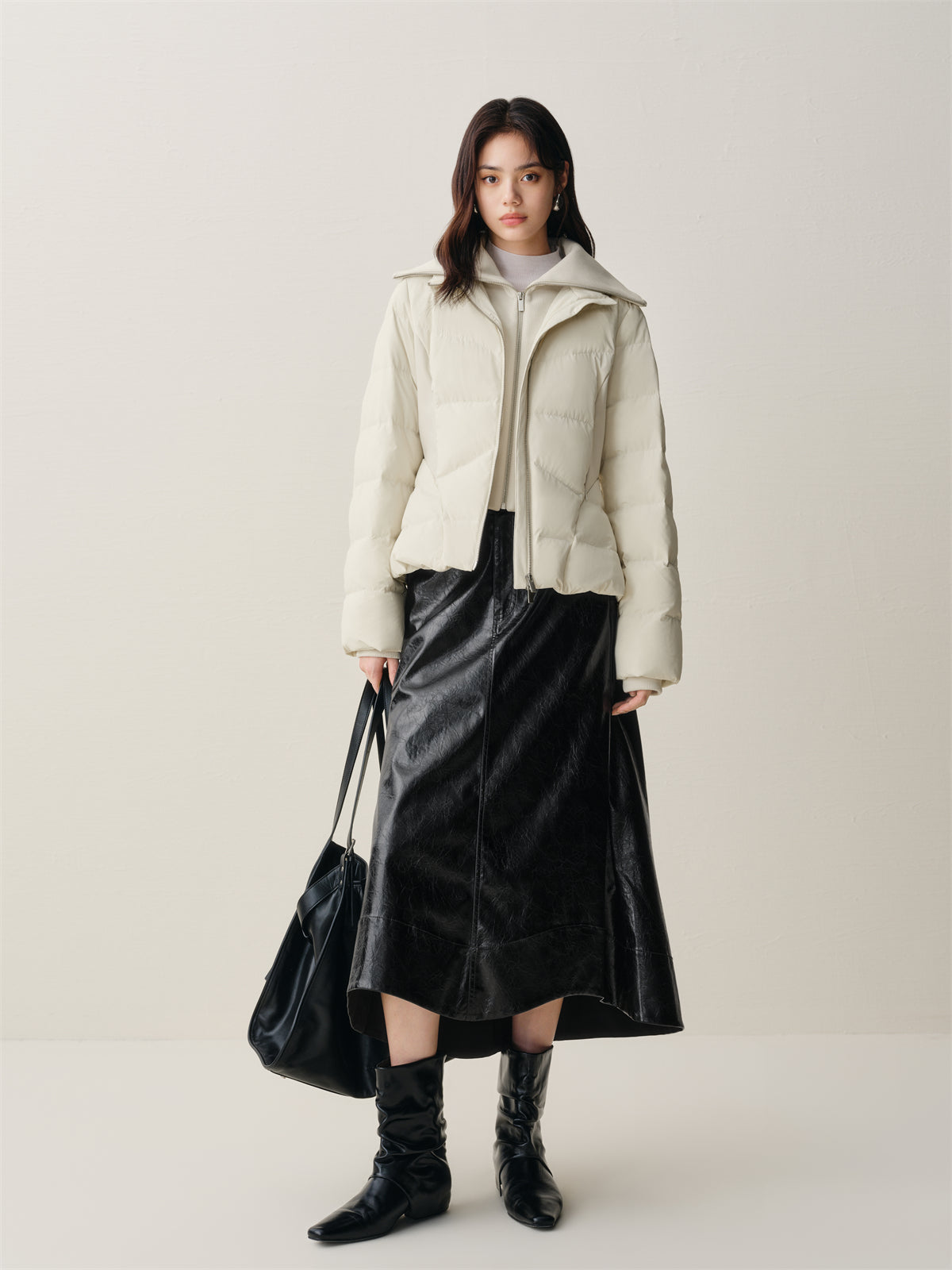Women's Short Slim-Fit Down Jacket with Layered-Look Collar